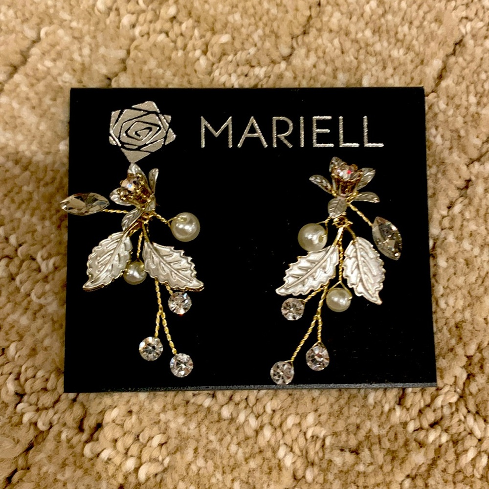 Wedding or special occasion earrings